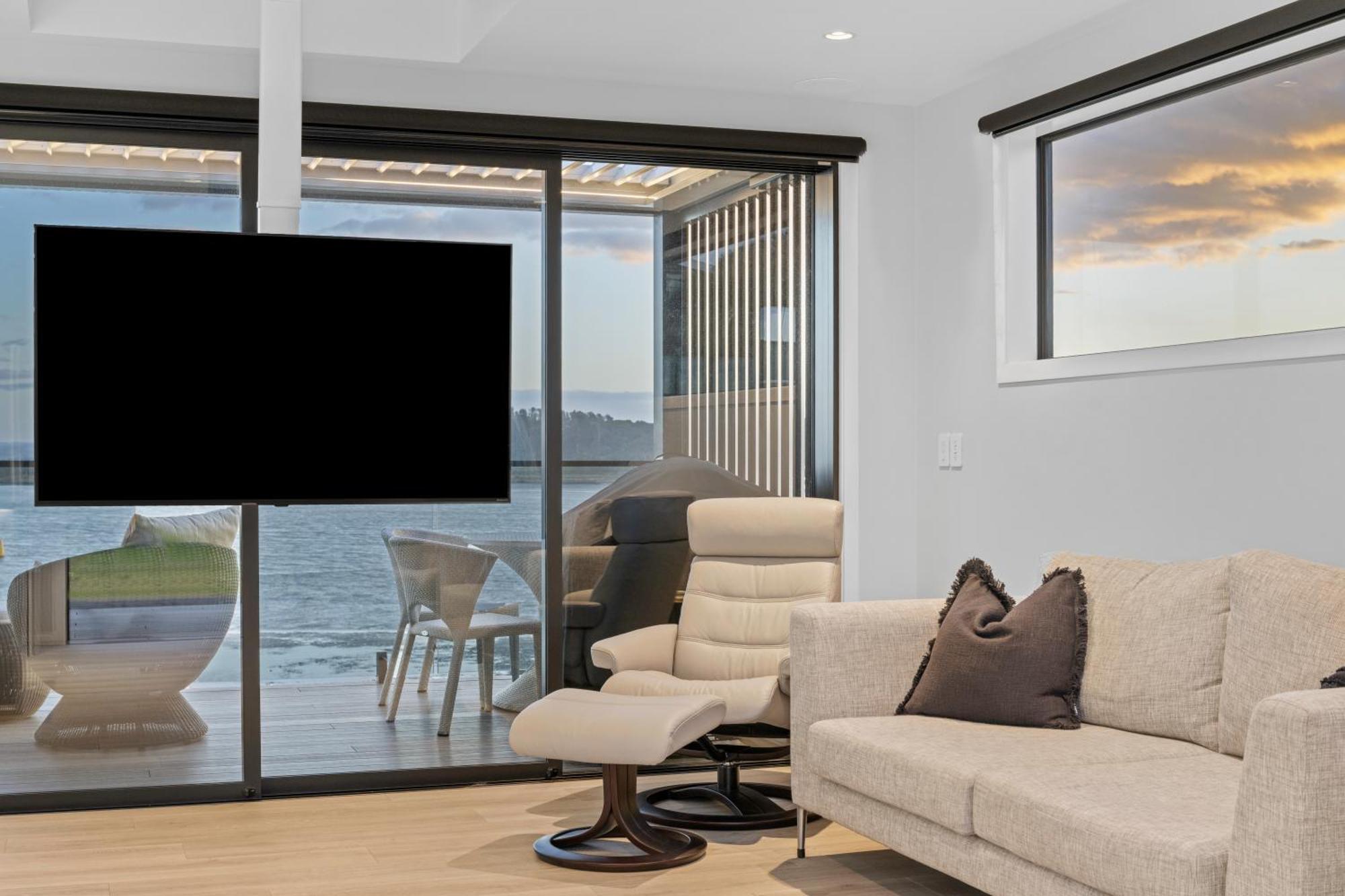 Pukehina Estuary Sunset Views Townhouse & Studio المظهر الخارجي الصورة