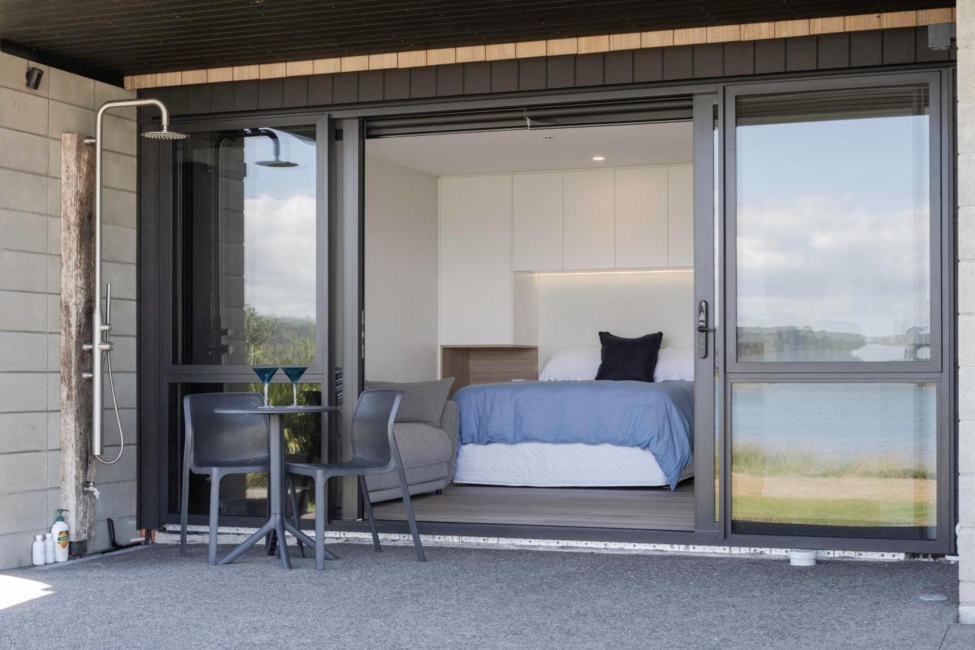 Pukehina Estuary Sunset Views Townhouse & Studio المظهر الخارجي الصورة